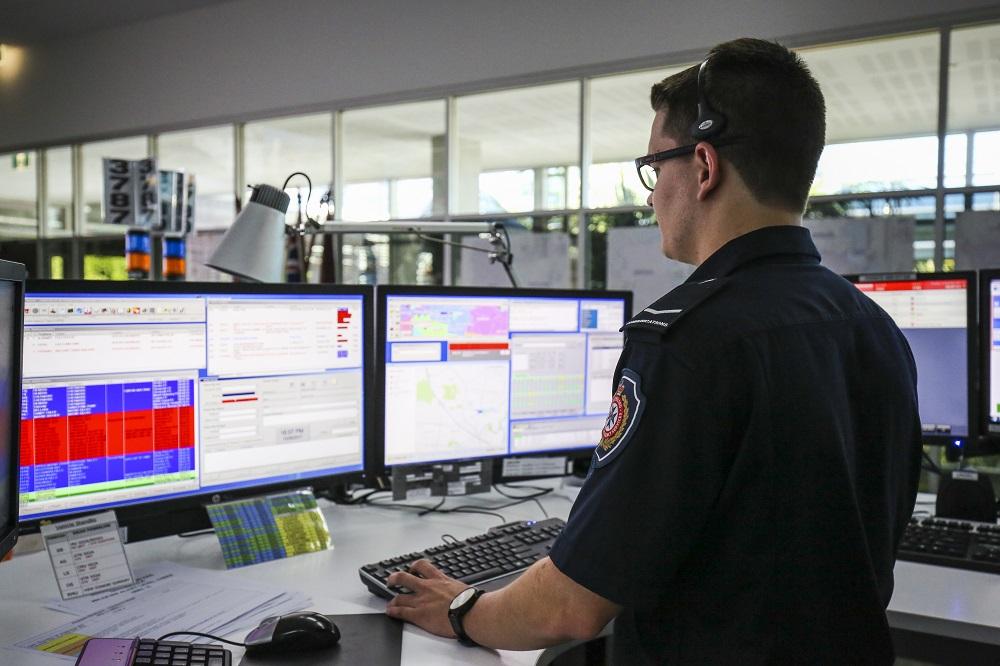 Emergency dispatch and command monitoring platform